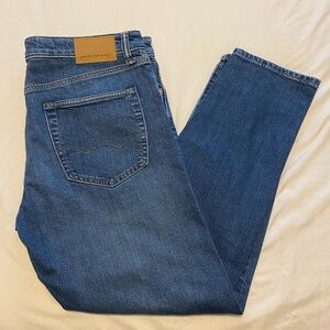NWT 33x30 American Eagle Jeans Flex Stretch (Athletic Fit)